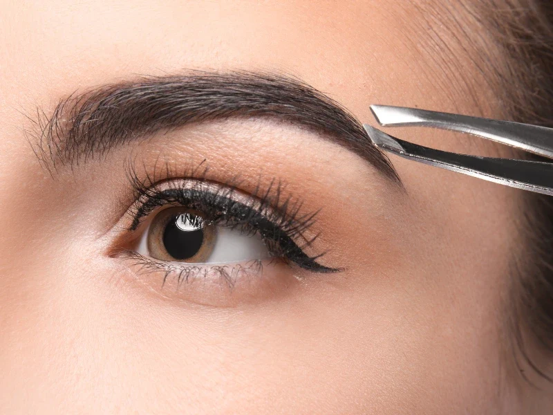 eyebrows-shaping