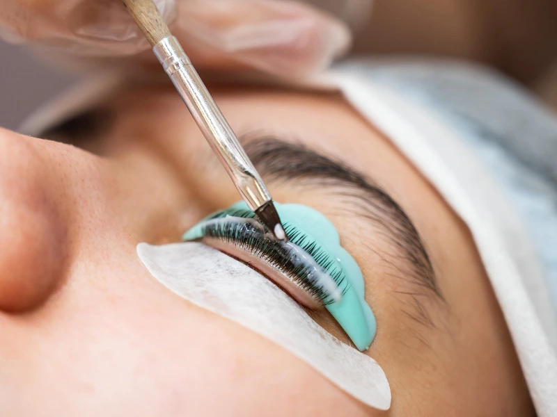 lash lift benefits