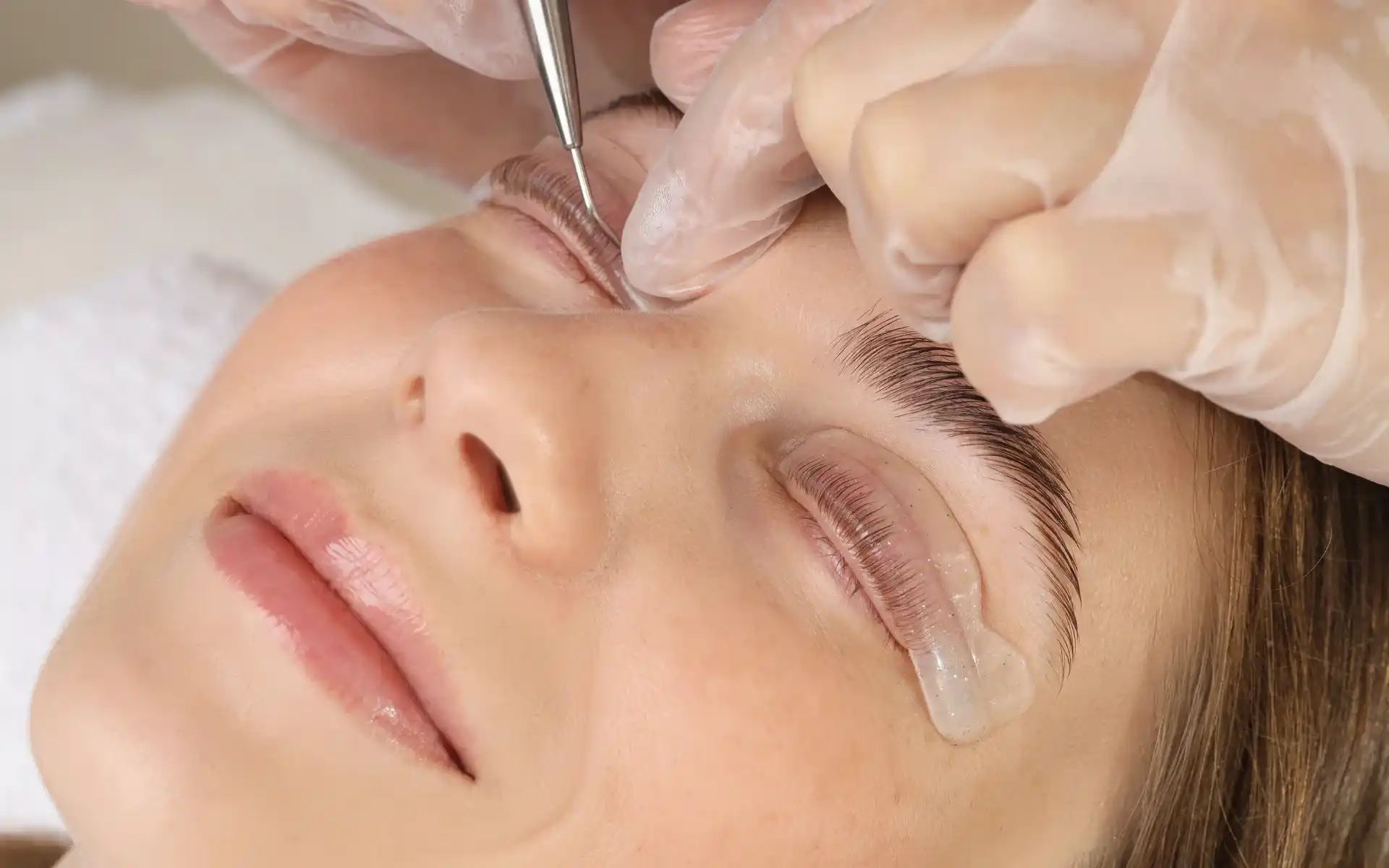 how long does a lash lift take