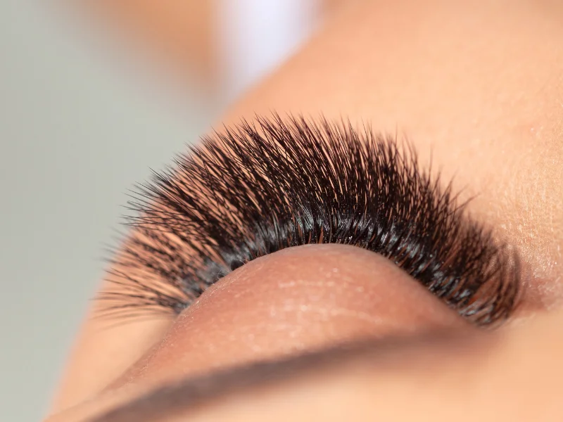 cluster lashes vs other lash extensions