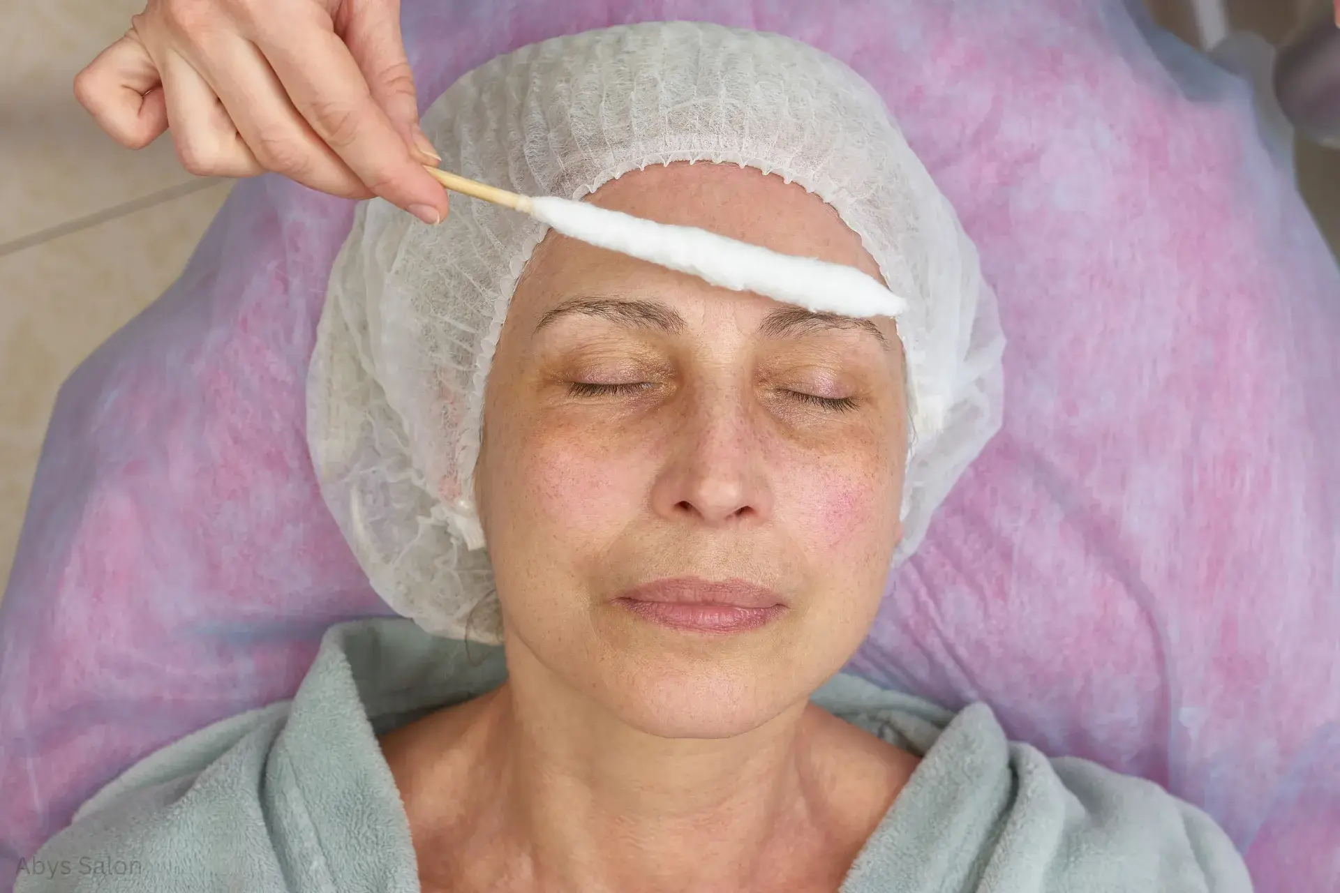 how long does eyebrow waxing last