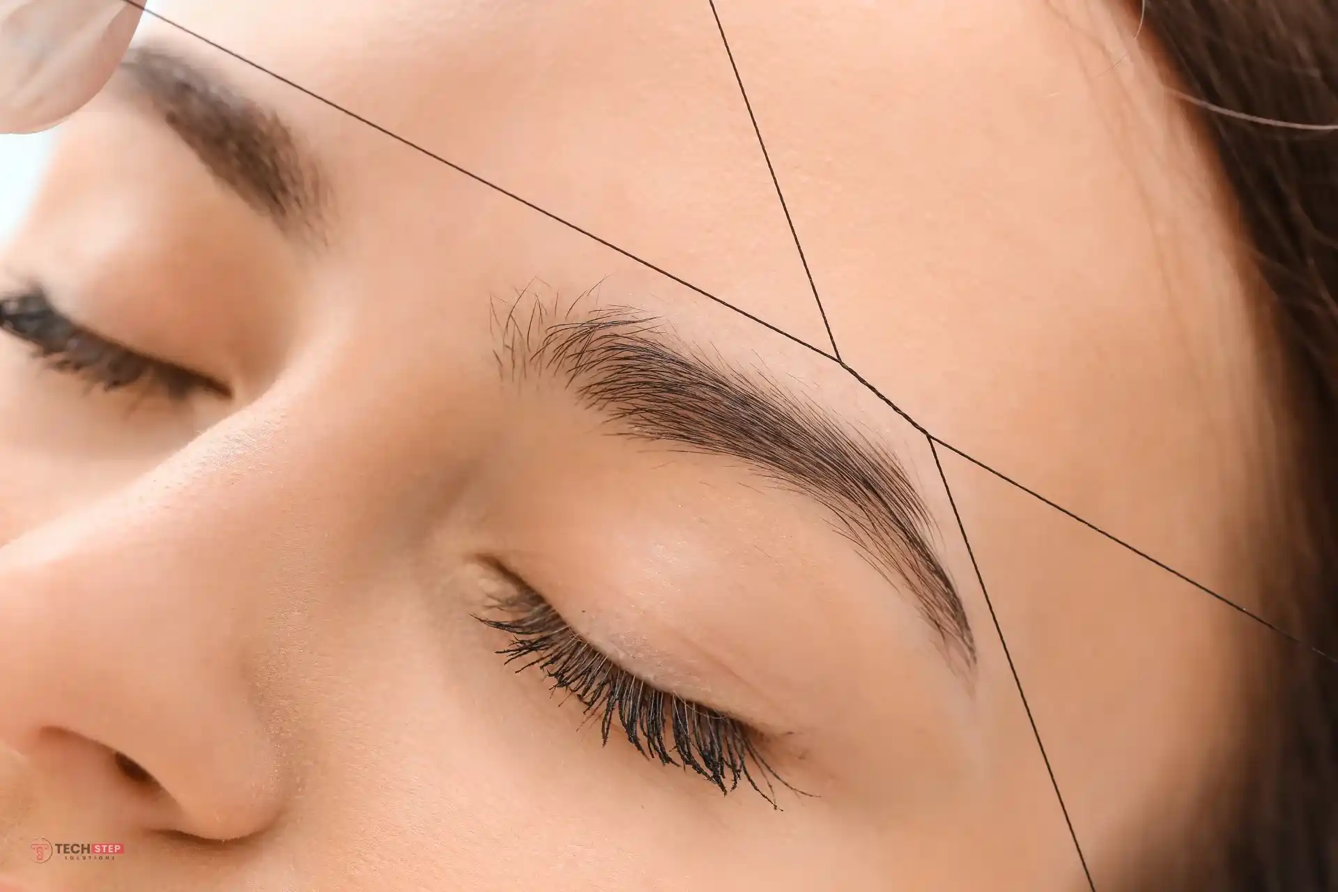 Eyebrow Threading and Shaping