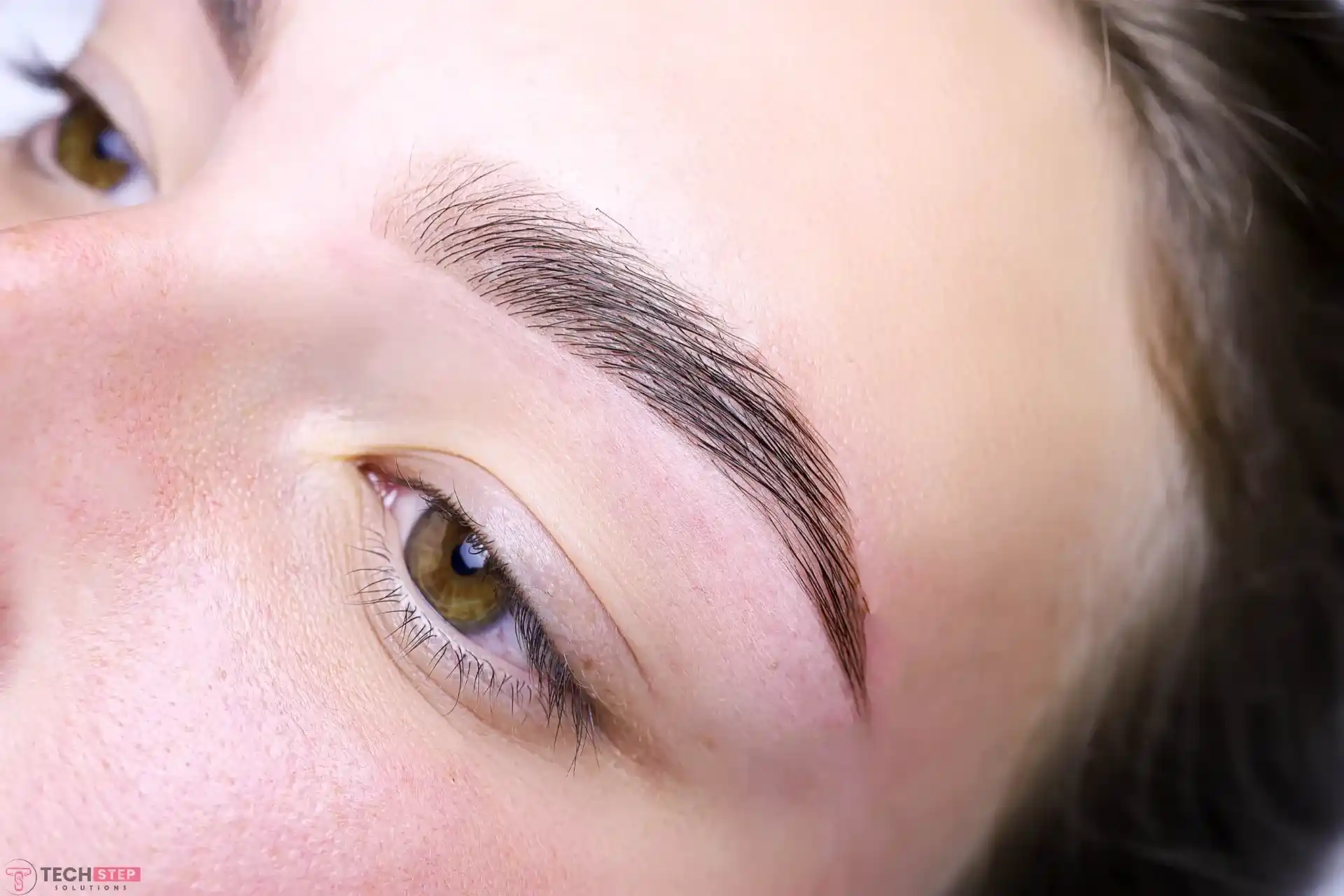 Eyebrow shaping