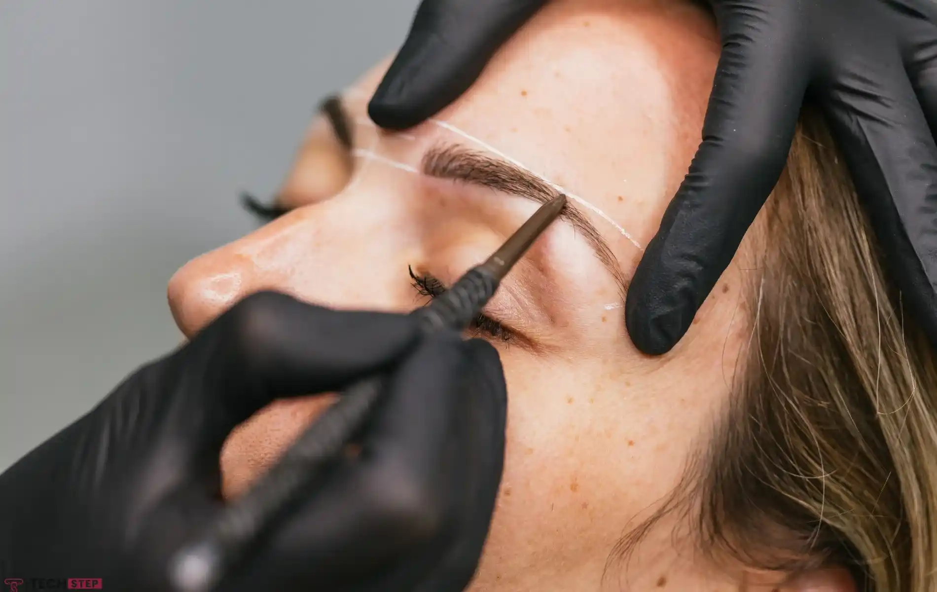 eyebrow shaping